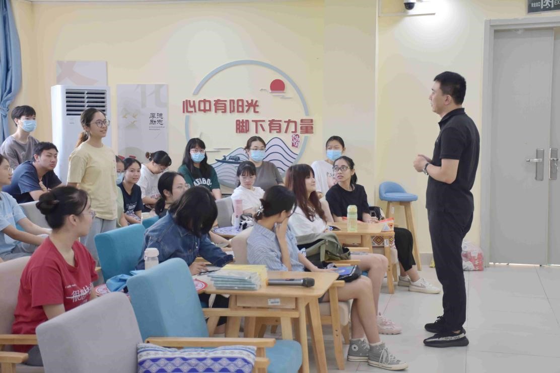 英国上市公司365