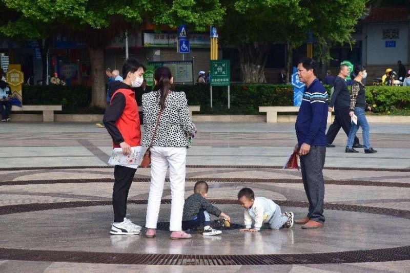 英国上市公司365