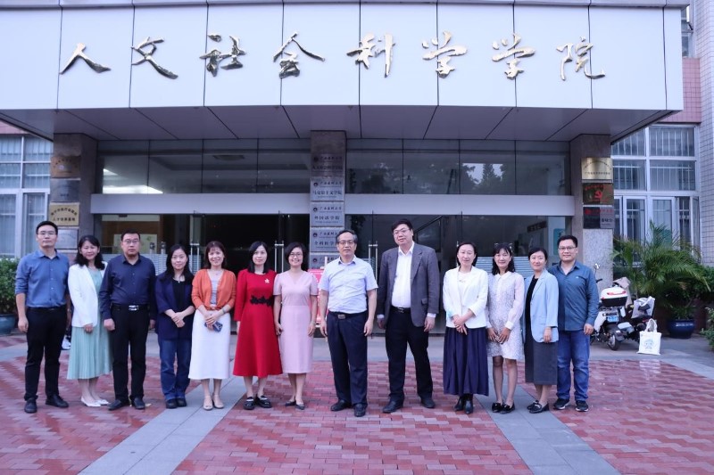 英国上市公司365