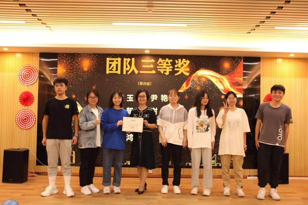 英国上市公司365