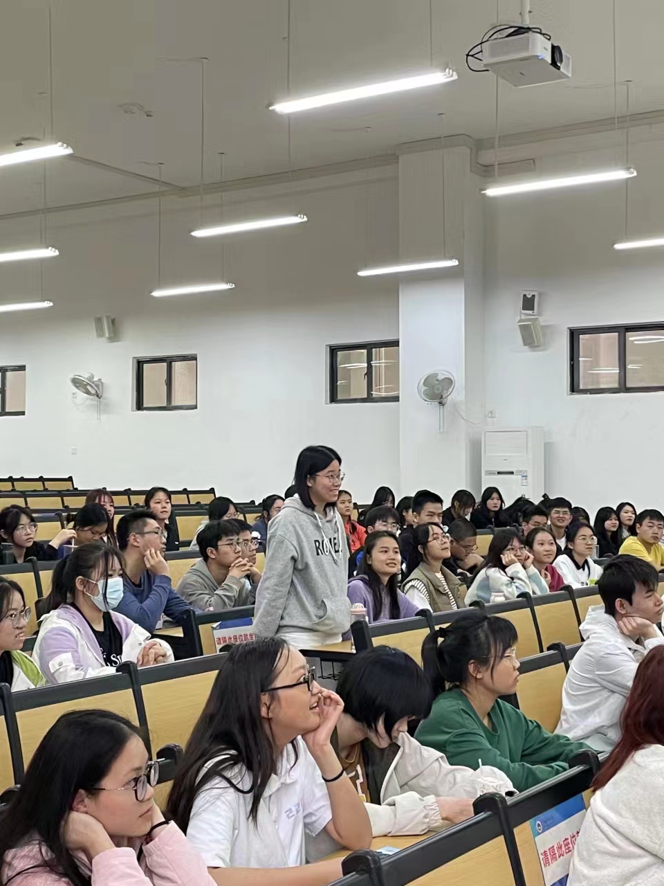 英国上市公司365