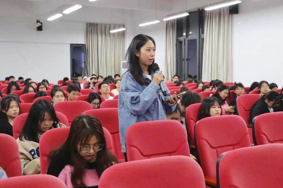 英国上市公司365