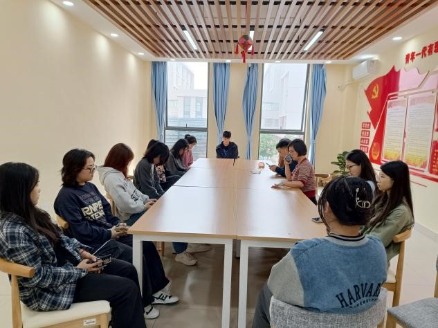 英国上市公司365