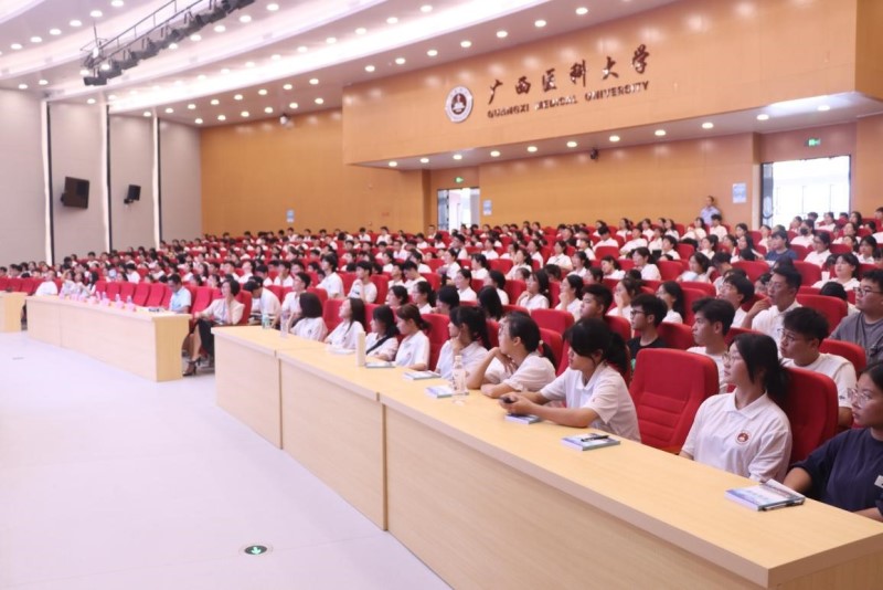 英国上市公司365