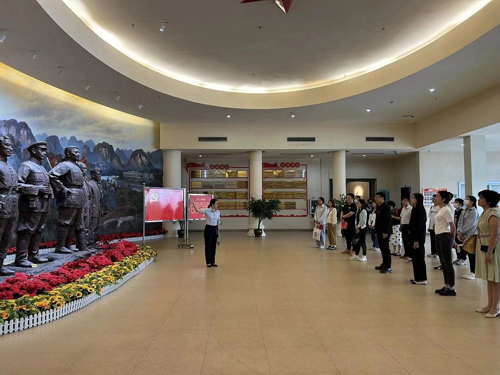 英国上市公司365