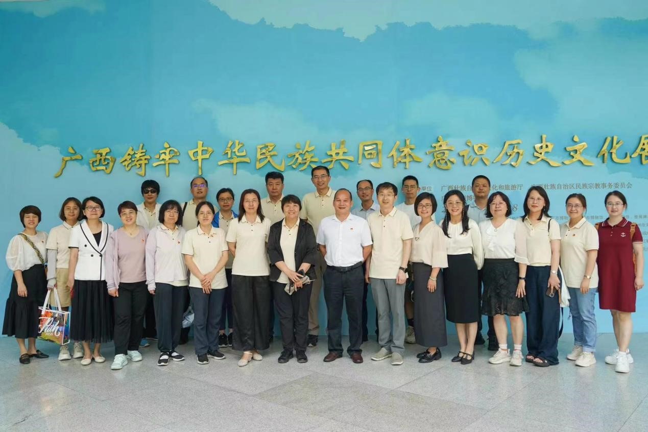 结对共建5.jpg 英国上市公司365